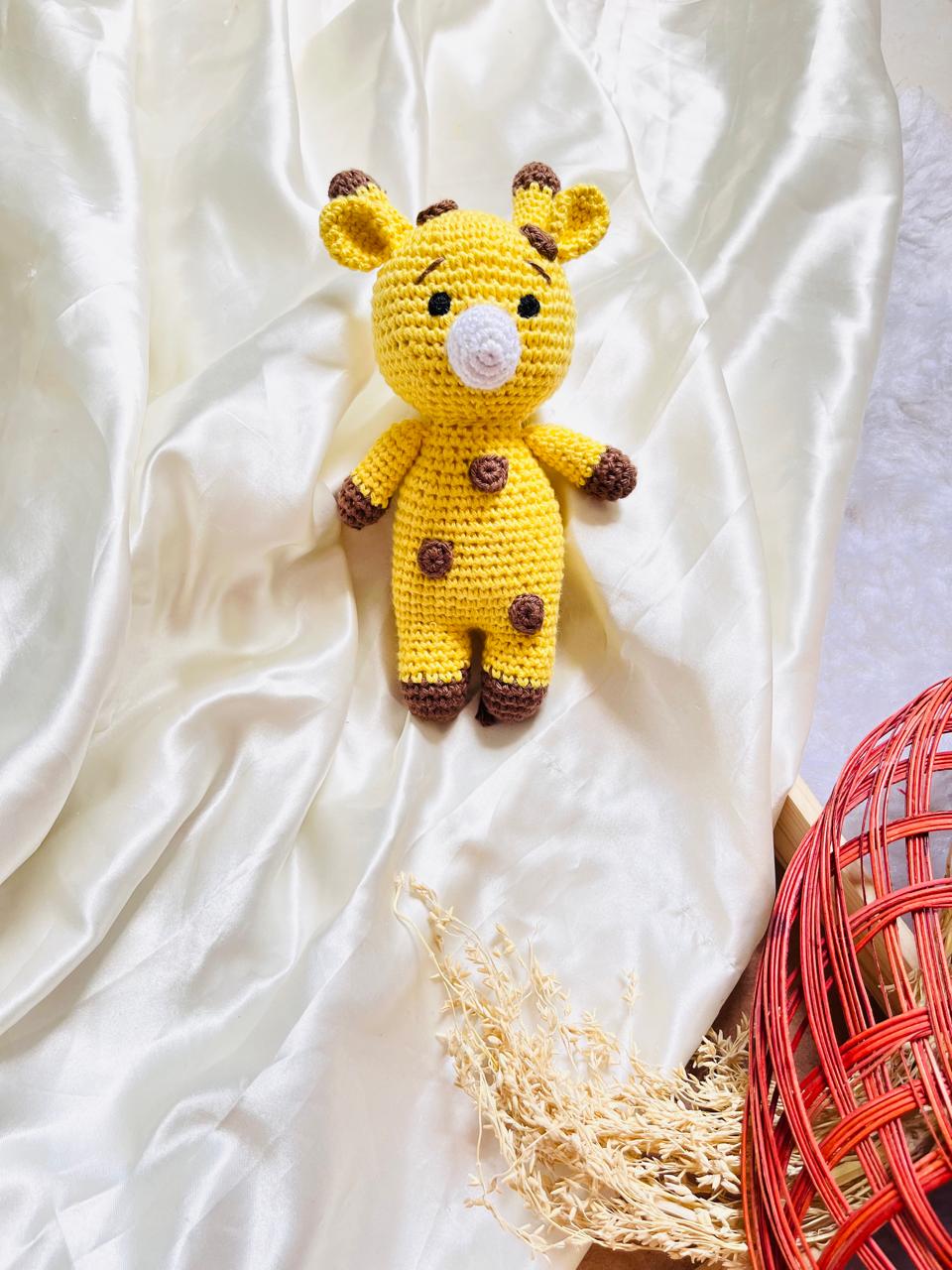 Crochet Toys Giraffe Small Size 6 inch