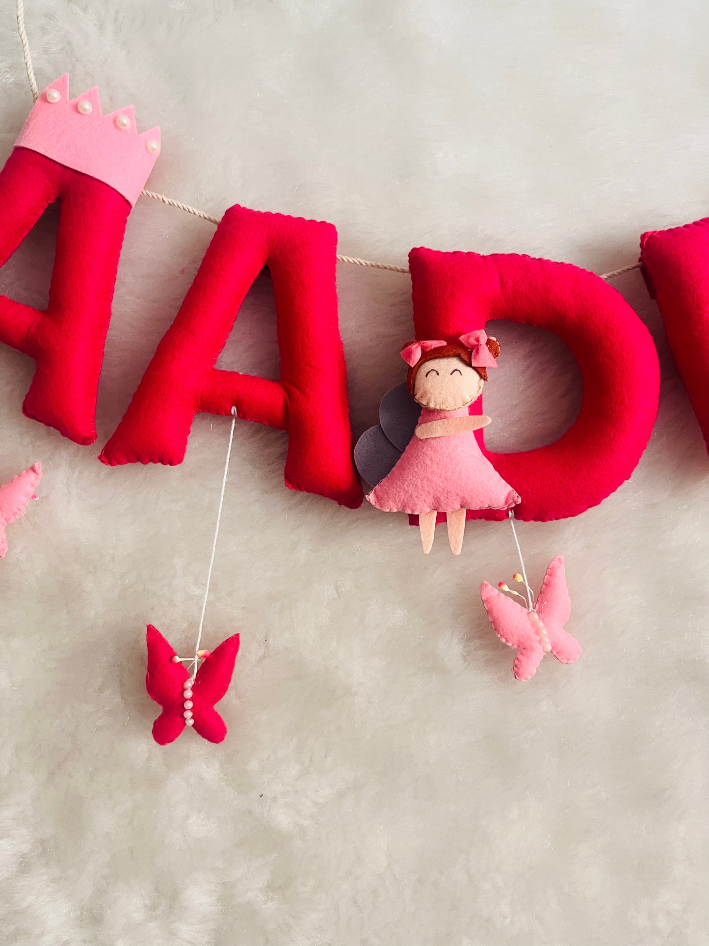 Minimalistic Theme Name Bunting